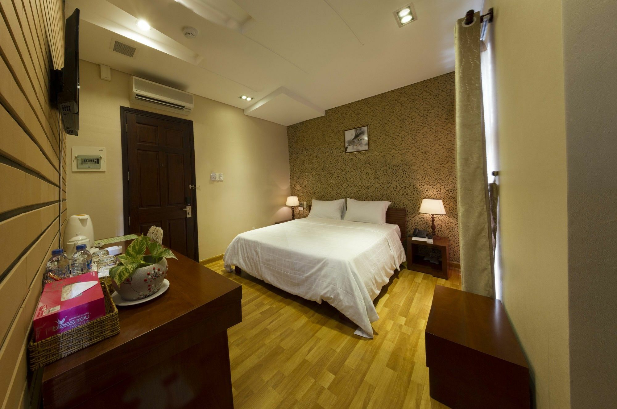 Anh Dao Mekong Hotel Can Tho Exteriör bild
